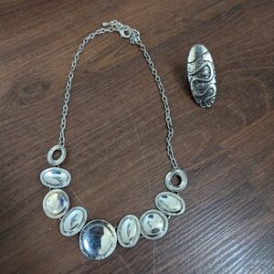 Elegant Silver Imitation Necklace and Ring Set